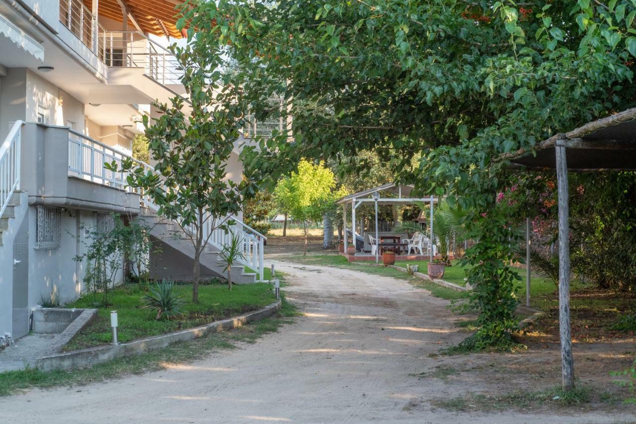 Camping Linaraki Apartments & Bungalows Sykia Chalkidikis Exterior photo